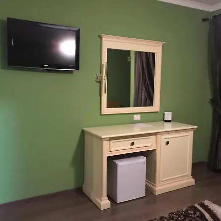 Ador Mg Hotel 4*