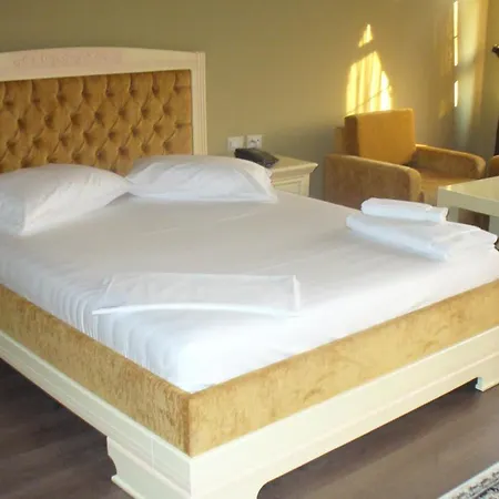 Hotel Ador Mg Rinas